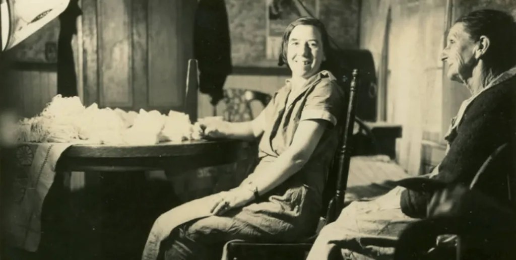 what is tobacco bag stringing The Lost Art of Tobacco Stringing: A Tradition of Appalachian Labor –  Echoes of Appalachia