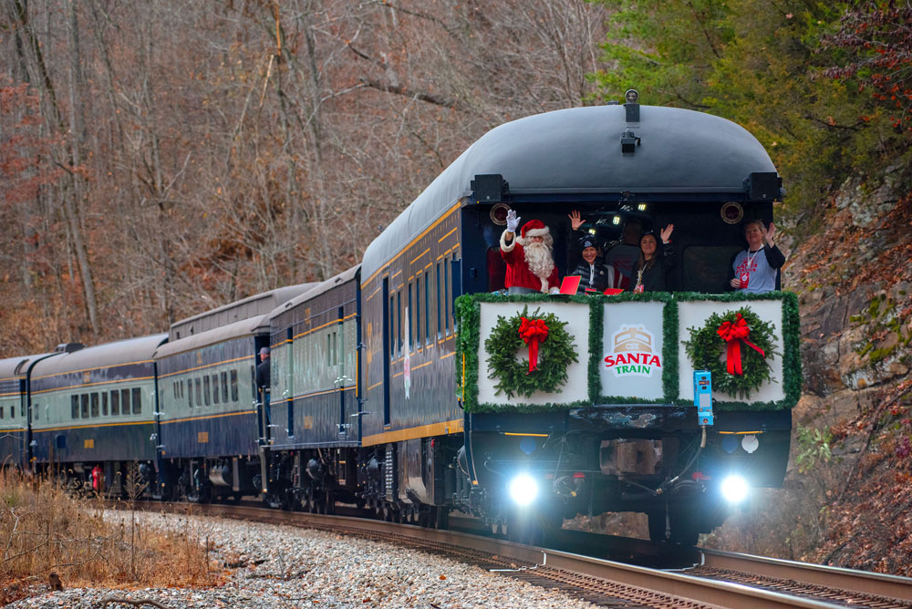 Santa on the Rails: Why the CSX Santa Train Keeps the Spirit of Appalachian Holidays&nbsp;Alive